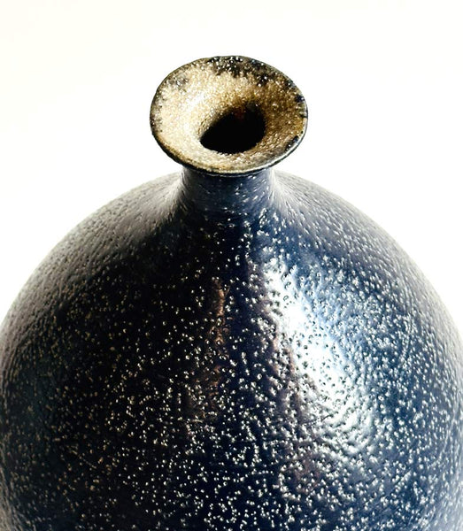 vase bouteille bleu nuit textures effets handmade soliflore