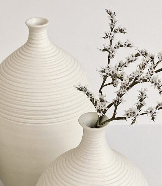 porcelaine, blanc, vase, texturé, rayures