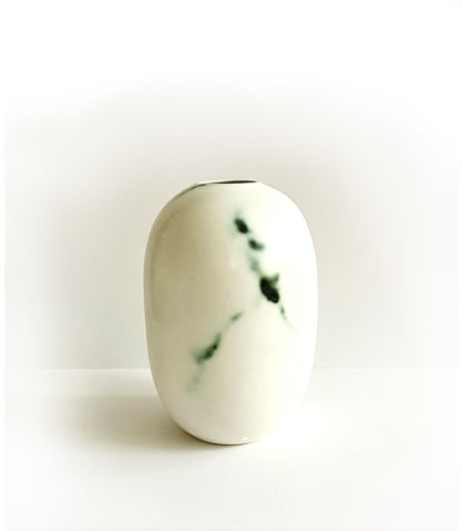 vase en porcelaine blanche, marbrure, effets, blanc mat