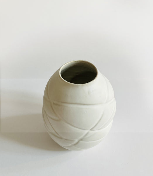 vase, blanc grès, texturé, gravures, Christo